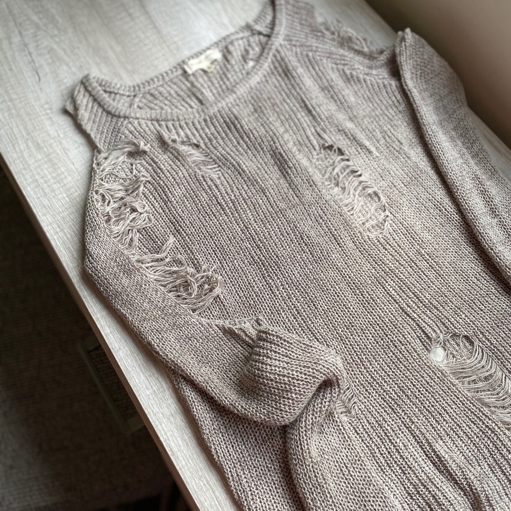 Distressed Cut Out Long sleeve Sweater